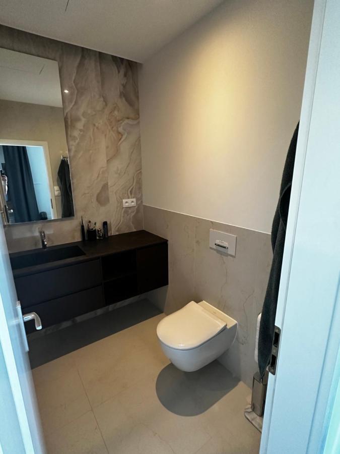 브라티슬라바 Luxury Penthouse At The Historical Centre With Free Parking 아파트 외부 사진